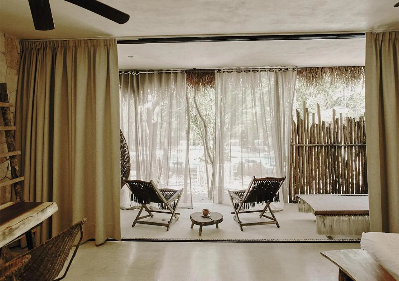 Una Vida Villa Tulum